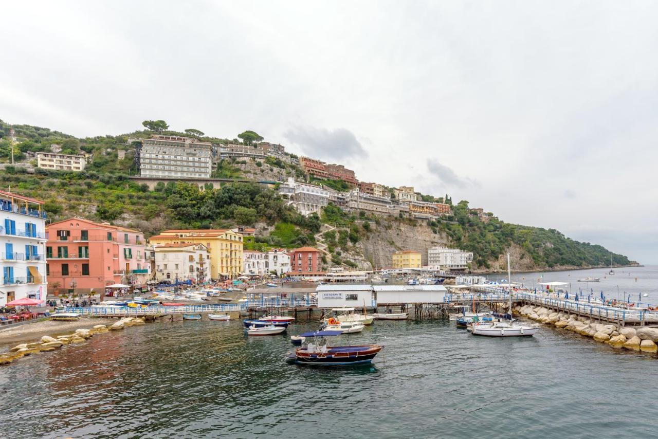 Caruso Sea View Hotel Sorrento Exterior photo
